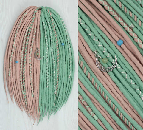 Flamingo in water wool extensions